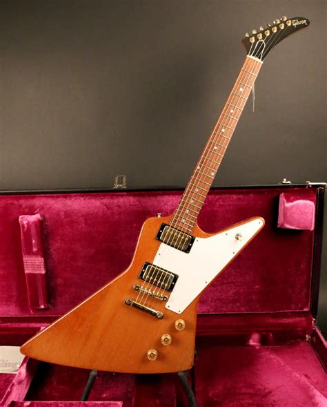 explorer vintage guitar